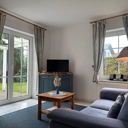 Mit Garten In Zingst, Cleaning Included Zingst