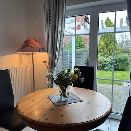 Mit Garten In Zingst, Cleaning Included Zingst