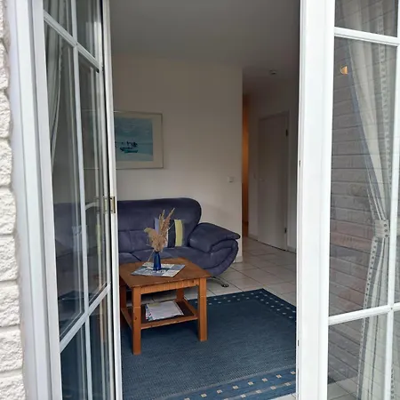 Mit Garten In Zingst, Cleaning Included Holiday home *
